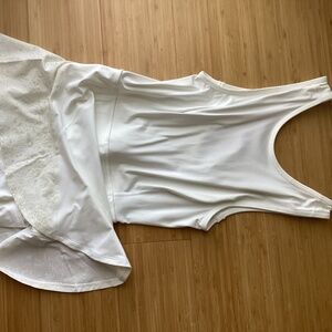 Lulu lemon Tennis white dress size 4 NWOT